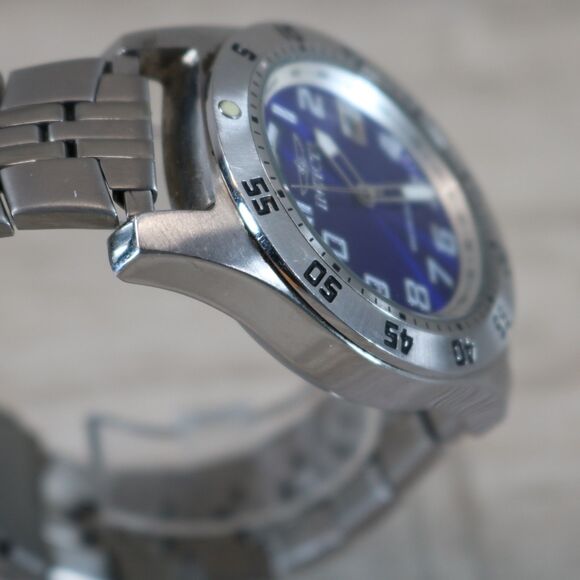 Invicta Men's Day Date Watch – Pre-Owned, New Battery, Round, Blue - Picture 4 of 10